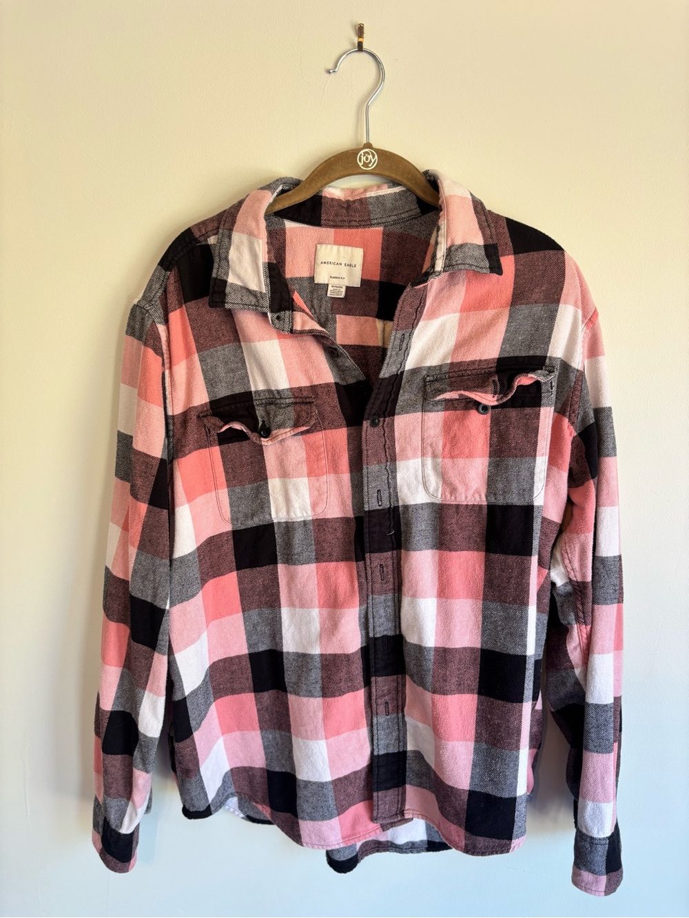 American Eagle Pink Black and White Plaid Button-Up Flann Shirt